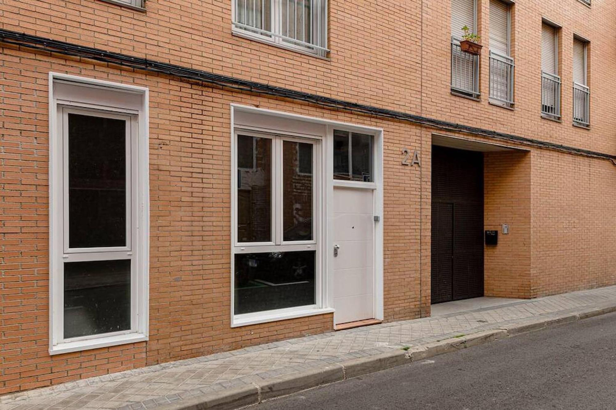 Lovely 2-Bed Flat In Tetuan By Sharingco. Madrid Bagian luar foto